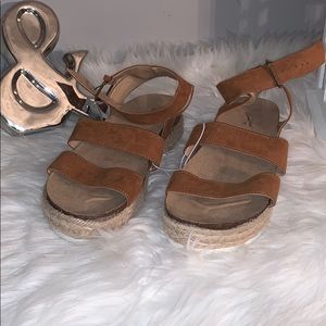 Women sandal